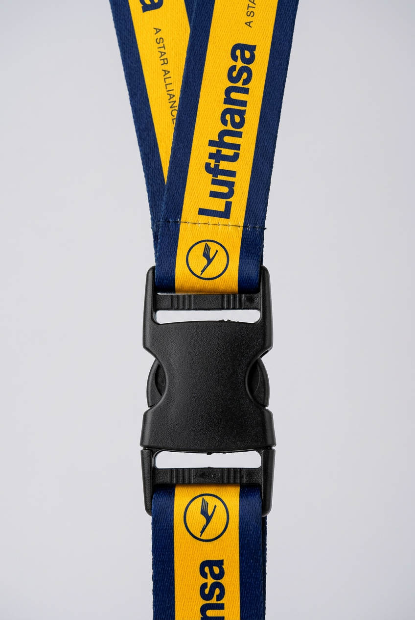 Lufthansa old-logo lanyard logo and buckle detail preview
