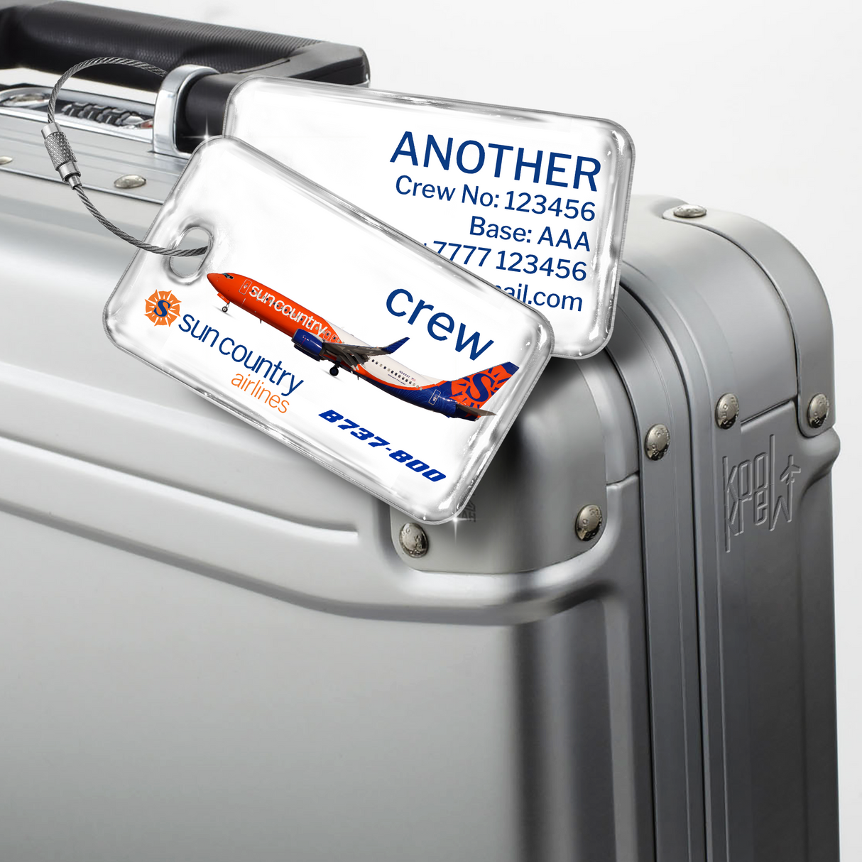 Sun Country B737-800 White